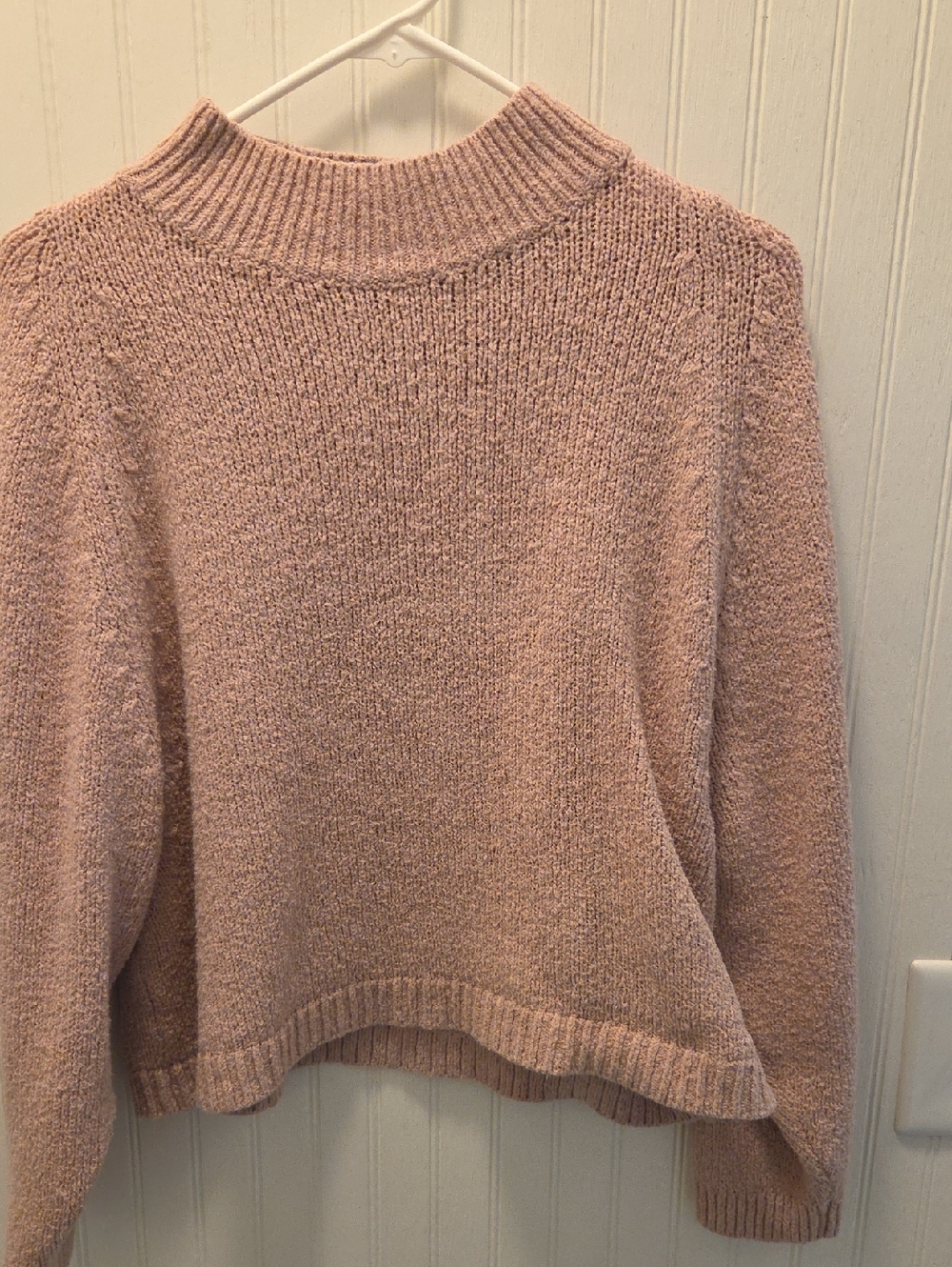Old Navy Dusty Pink Turtleneck Sweater M